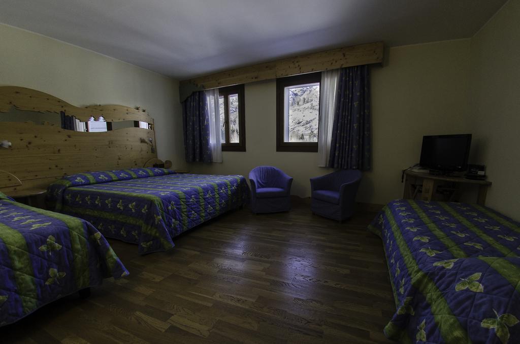 Hotel Rivè - Complesso Turistico Campo Smith Bardonecchia Esterno foto