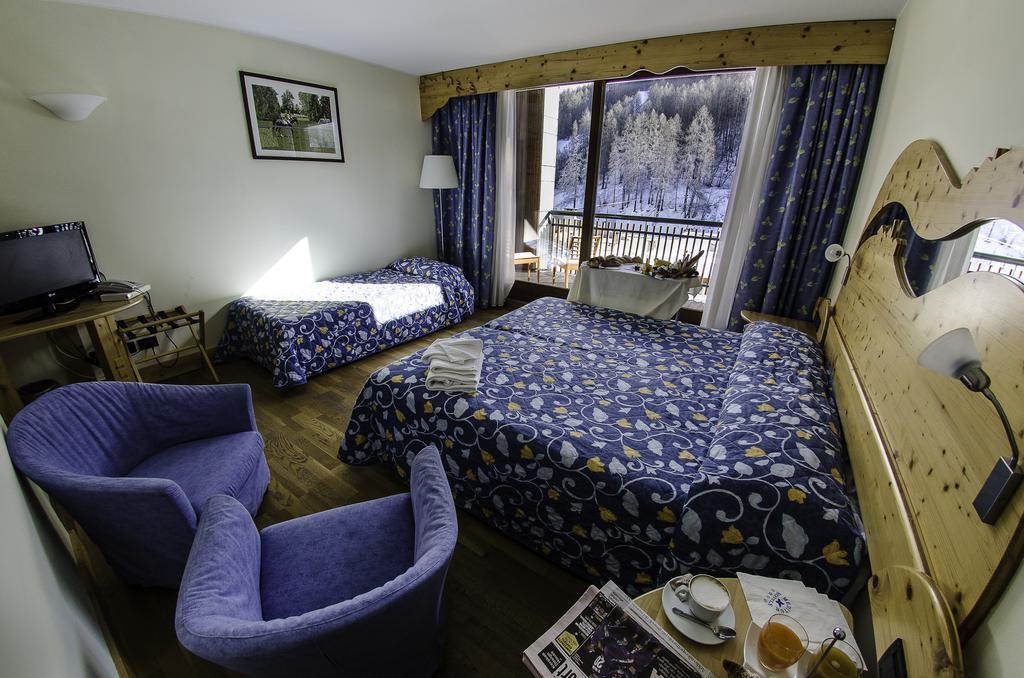 Hotel Rivè - Complesso Turistico Campo Smith Bardonecchia Esterno foto